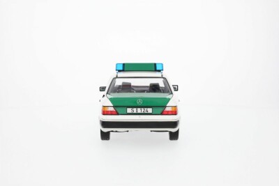230 E W 124 (1989-1993), Limousine, Polizei