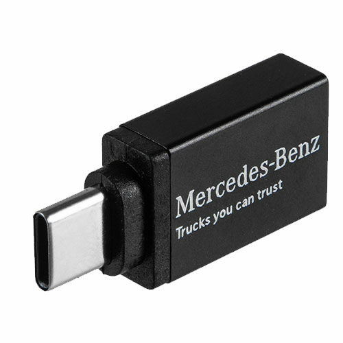 Original Mercedes-Benz Trucks USB-C Adapter – Aluminium & kompakt