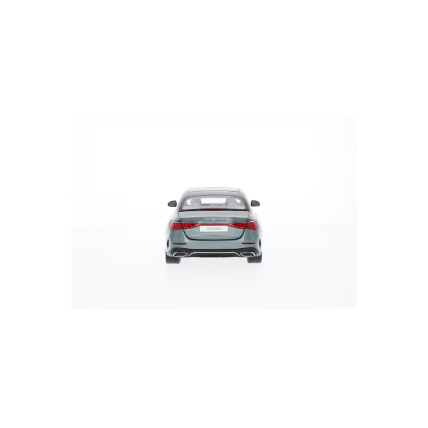 MB E-KLASSE AMG Line W214 Modellauto[1:18]