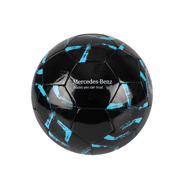 ✪ Mercedes-Benz Trucks: Fussball